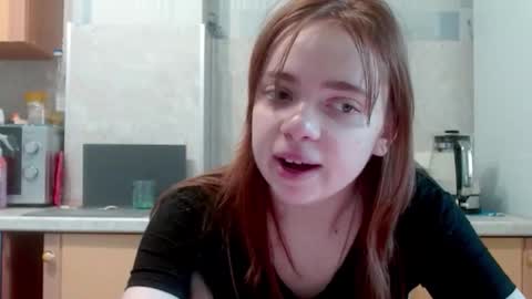 Snapshot of aliiice_stone chatting on September 26, 11:51 am Alice online show from September 26, 11:51 am