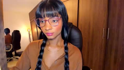 IG Alik nasso    online show from October 24, 5:08 am