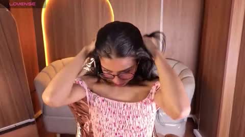 alina_b_ online show from February 25, 8:12 pm