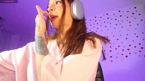  NYX  online show from February 25, 2:15 am