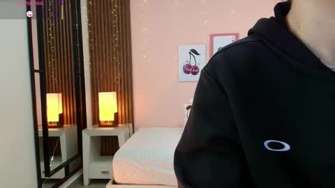 Alina online show from April 4, 11:50 am