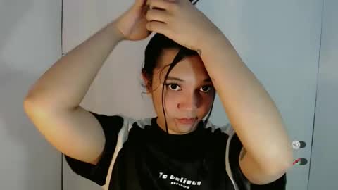 Shanti xhey online show from April 15, 12:47 am