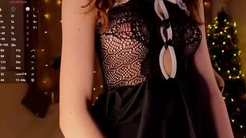 Snapshot of alisevine chatting on December 20, 6:13 pm Alisa online show from December 20, 6:13 pm