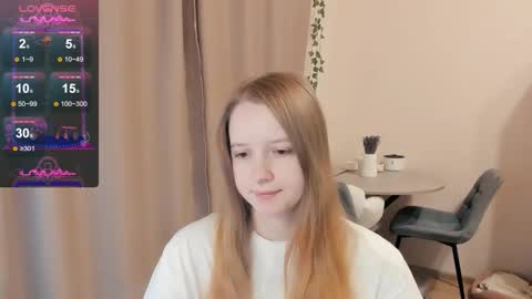 Snapshot of alisha_ley chatting on September 15, 2:02 am Alya online show from September 15, 2:02 am