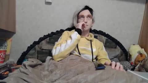 Alisha online show from March 4, 10:23 am