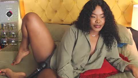 Snapshot of alishaweir chatting on March 11, 9:04 pm Luna online show from March 11, 9:04 pm