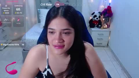 Snapshot of alison_girl22 chatting on March 5, 12:27 am Alison online show from March 5, 12:27 am