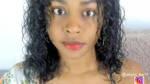 Sofias house online show from November 1, 10:03 am