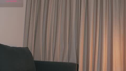 Alison  online show from April 3, 1:45 am