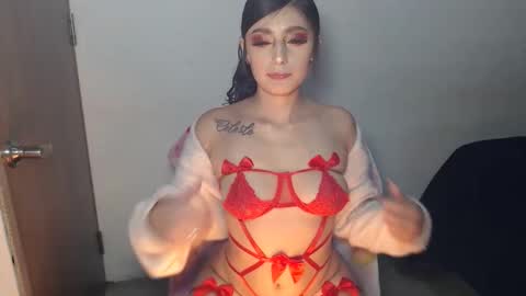 alison_squirts online show from March 3, 4:47 pm