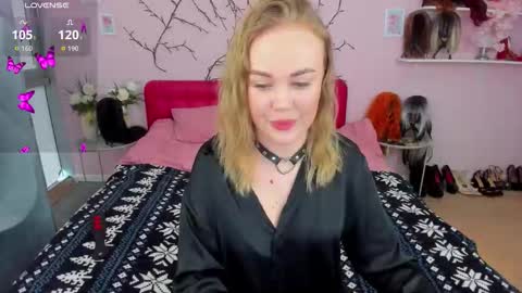 Anna online show from March 2, 1:40 pm