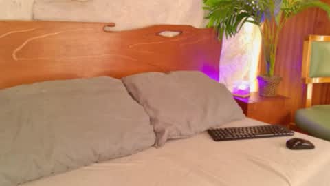 Alison Moon  online show from March 6, 11:04 pm