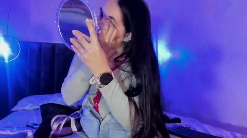 Alissa online show from April 13, 7:40 pm