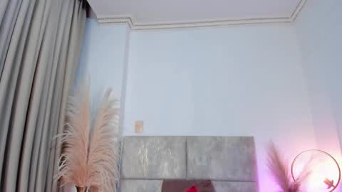 Snapshot of alissanix chatting on September 29, 11:37 pm AlissaNix online show from September 29, 11:37 pm