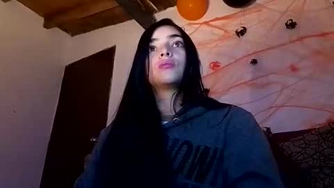 Snapshot of alisson369_ chatting on October 20, 10:09 am Alisson369 online show from October 20, 10:09 am