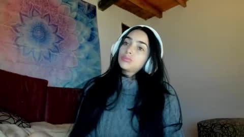 Snapshot of alisson369_ chatting on September 12, 9:44 am Alisson369 online show from September 12, 9:44 am