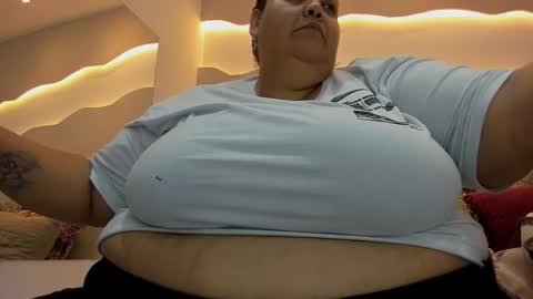 Snapshot of alisson_am chatting on October 13, 11:56 am Alisson online show from October 13, 11:56 am
