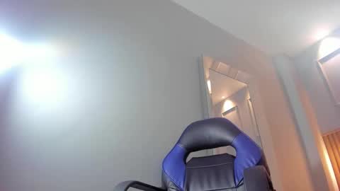 ALISSON online show from November 24, 12:15 pm