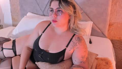 Alisson Joness online show from January 15, 4:32 am