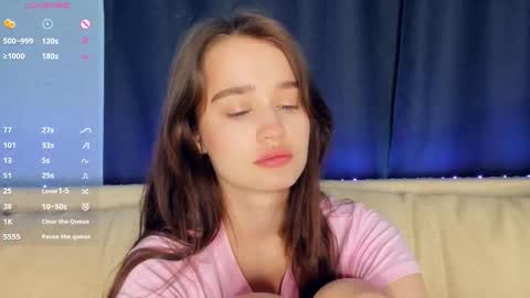 Alivia online show from March 3, 9:49 am