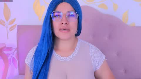 Snapshot of alix_bay chatting on September 9, 8:53 pm Alix online show from September 9, 8:53 pm