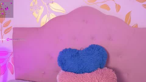 Alix online show from January 8, 10:48 pm