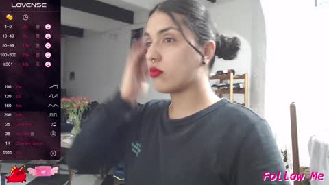Snapshot of alix_beltran chatting on February 3, 1:52 am Alix online show from February 3, 1:52 am