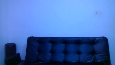 alixxe_ online show from October 27, 3:17 am