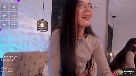 alizza_ online show from September 25, 12:01 pm