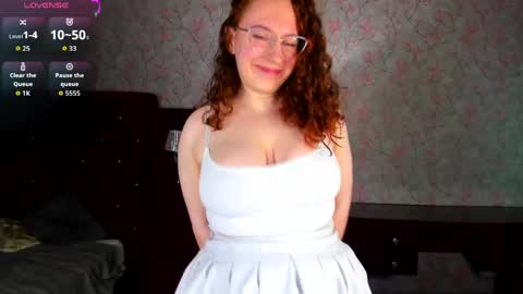 Alla online show from April 3, 7:21 pm