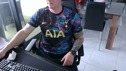 allan57000 online show from January 8, 11:27 am