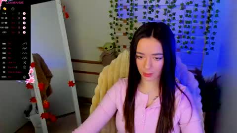 Snapshot of allana_dream chatting on October 16, 6:35 am Allana online show from October 16, 6:35 am