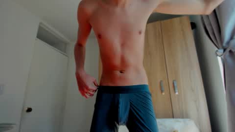 Snapshot of allangil chatting on October 15, 2:40 pm Allan online show from October 15, 2:40 pm