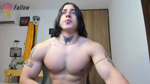 independent model 3 online show from January 20, 9:32 pm