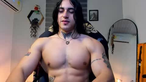 independent model 3 online show from September 23, 2:16 am