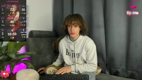 ALLEXANDRO online show from February 26, 5:24 am