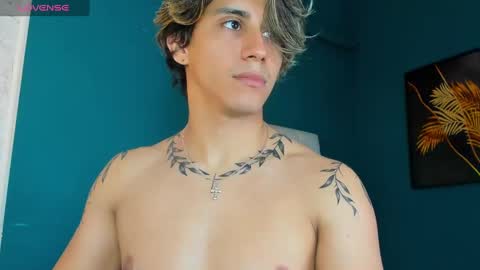 Snapshot of allexcano chatting on September 26, 10:07 pm Allex online show from September 26, 10:07 pm