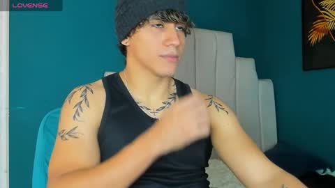 Snapshot of allexcano chatting on September 28, 11:03 pm Allex online show from September 28, 11:03 pm