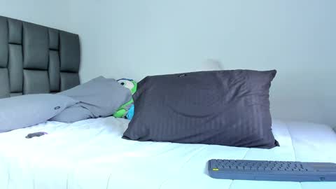 Allex online show from October 4, 8:39 pm