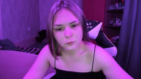 Blair online show from October 20, 3:39 pm