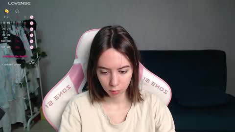 alice online show from February 14, 1:19 am