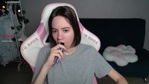 alice online show from November 4, 1:18 am