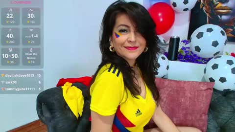 Snapshot of allie_pearl chatting on September 9, 1:33 pm Aliie online show from September 9, 1:33 pm