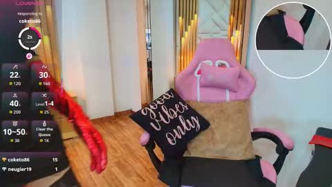 Snapshot of allie_pearl chatting on September 17, 12:08 pm Aliie online show from September 17, 12:08 pm