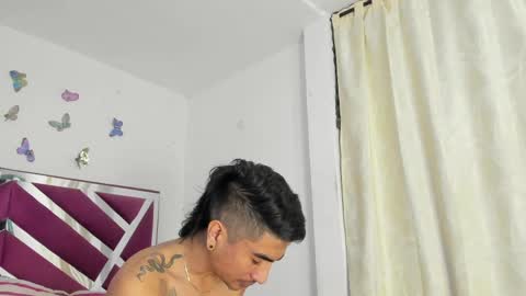 AllisonJustin online show from March 3, 8:27 am