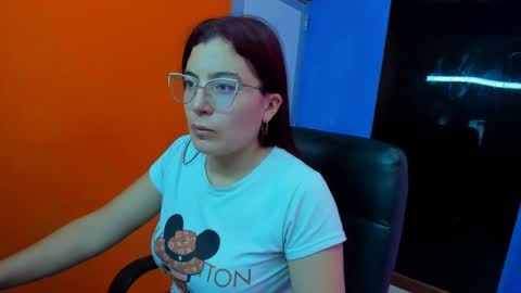 Snapshot of allisonlove_88 chatting on September 23, 3:22 am ALLISON online show from September 23, 3:22 am
