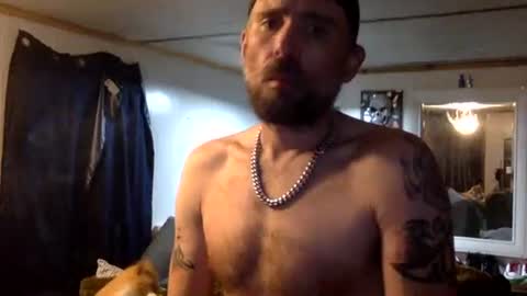 allitrunnin online show from December 18, 6:52 am