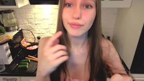 Axi online show from March 23, 1:10 am