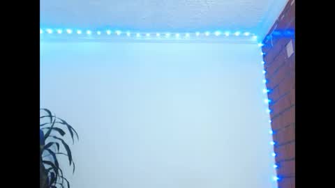 Snapshot of allmax_33 chatting on October 30, 6:52 pm Max online show from October 30, 6:52 pm