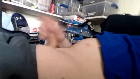 allwolf0323 online show from March 13, 9:29 pm